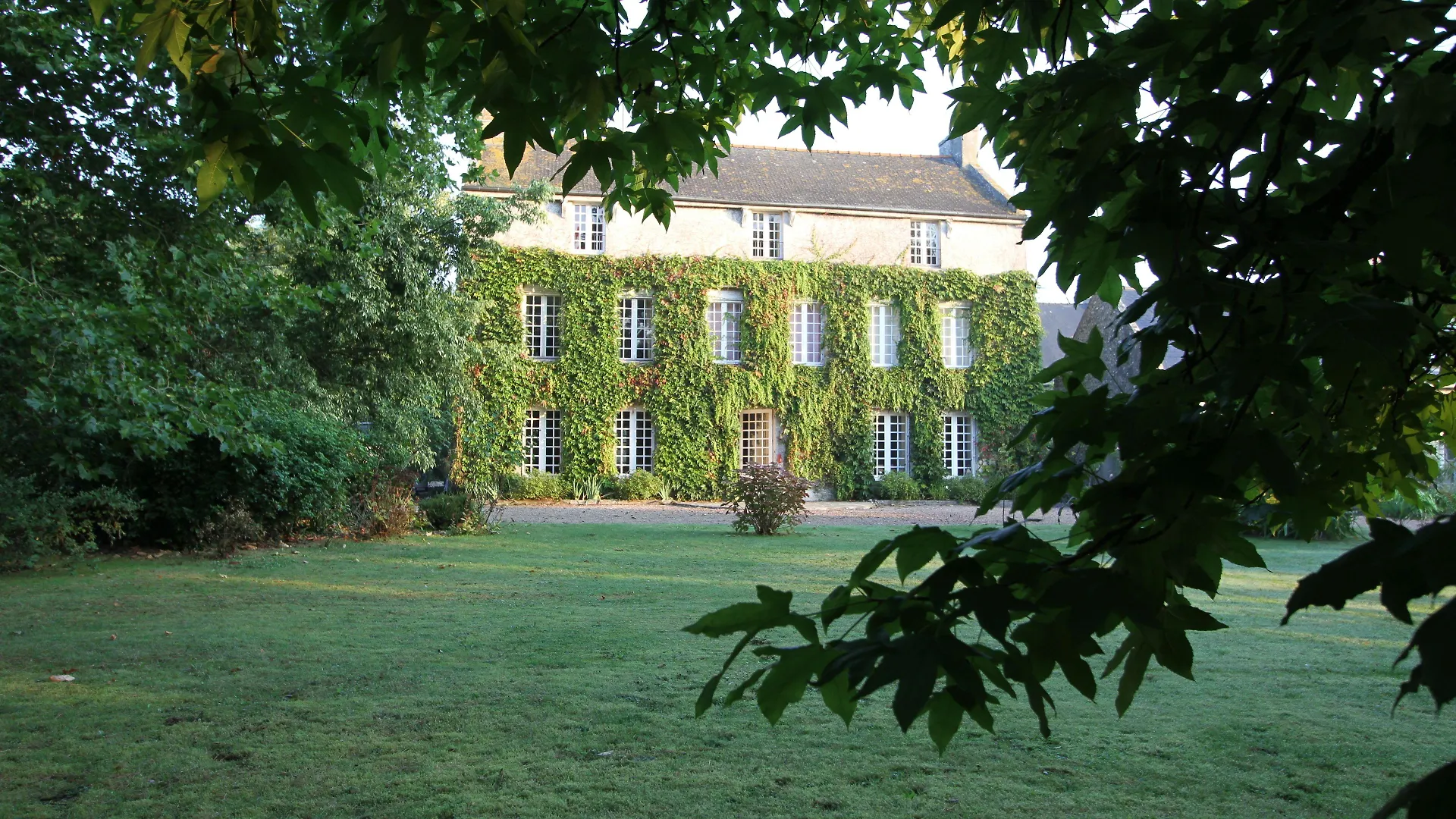 Séjourner en France : 13 Hôtels Spa Passés au Crible